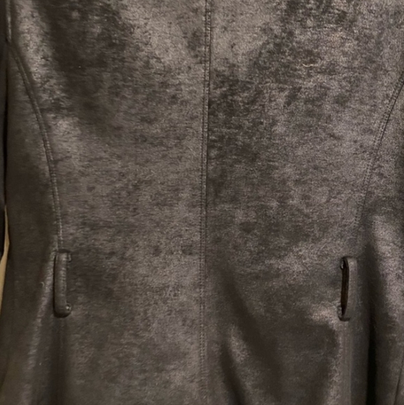 Jacket - Picture 3 of 5